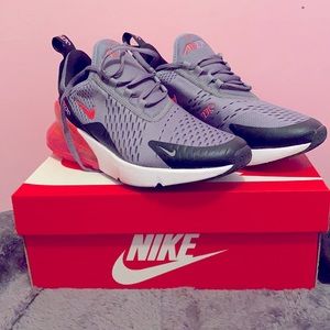 Nike AirMax 270 (6Y)